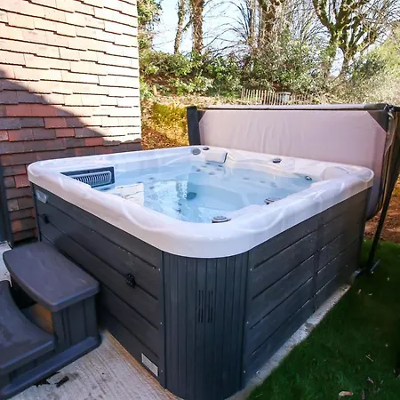 Vita, Jacuzzi Partage & Parking Avec Borne De Recharge Voiture Electrique Отель типа 