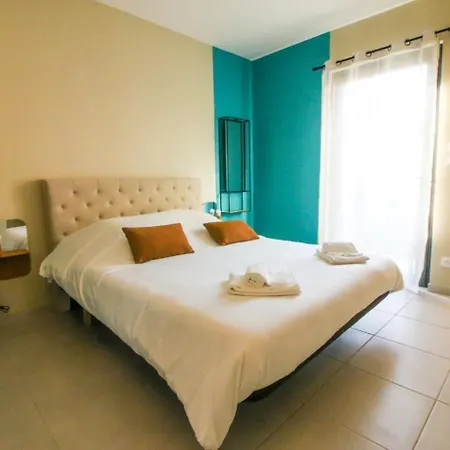 Vita, Jacuzzi Partage & Parking Avec Borne De Recharge Voiture Electrique 3* Сарла-ла-Канеда